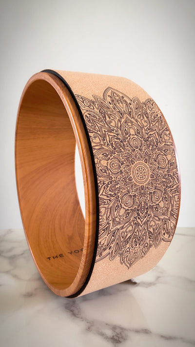 THE YOGI 高強度木紋內圈環保水松層瑜珈輪 - 曼陀羅圖案 Yoga Wheel Mandala Print on Cork Mat w/ Wood Effect Ring