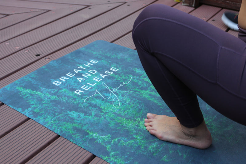 THE YOGI " BREATHE AND RELEASE YOU " yoga mat 森林系-輕薄1mm 麂絨瑜珈墊